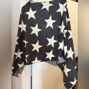 Dark Gray Star Pattern Poncho